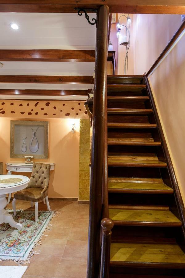 Sali Chelidonaki Boutique Suite Chania  Exterior photo